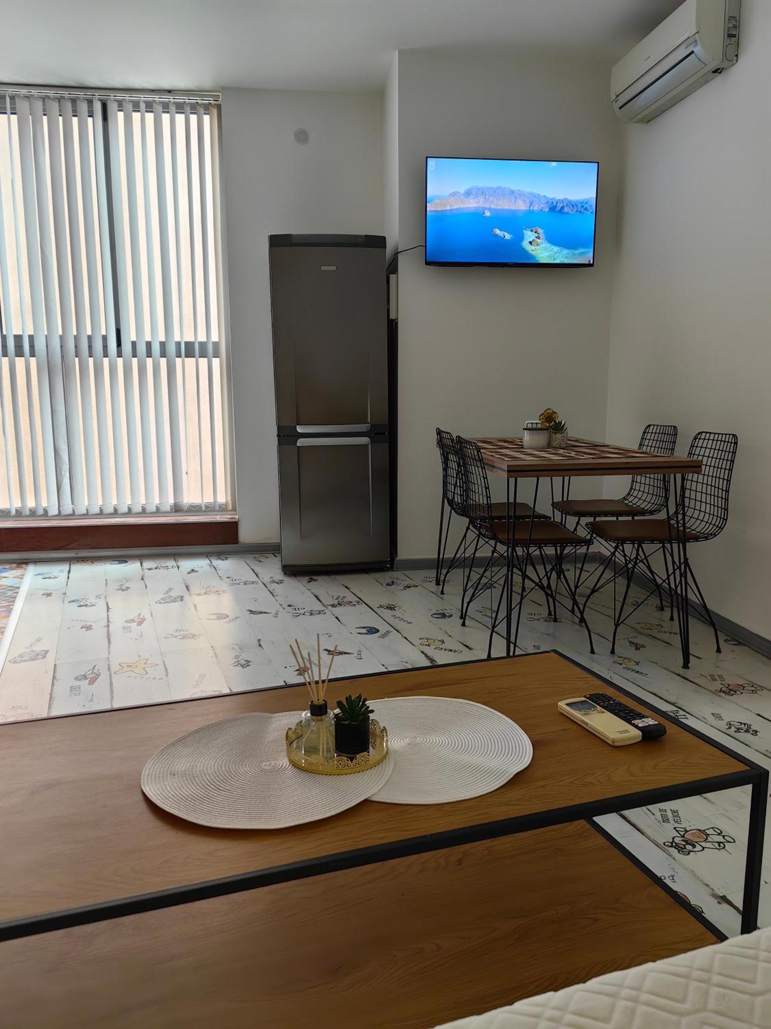 2 Bedrooms Apartment. Φιλιππούπολη Εξωτερικό φωτογραφία
